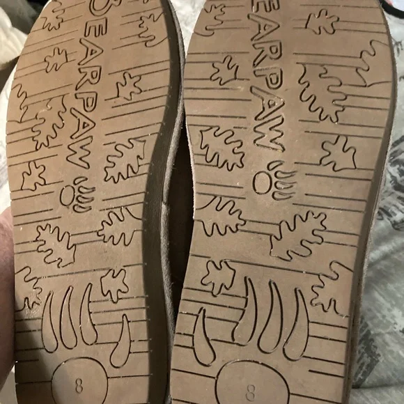 BearPaw “Annie” 1965W Suede/Sheepskin boot in Taupe size 8M. EUC - Picture 7 of 7